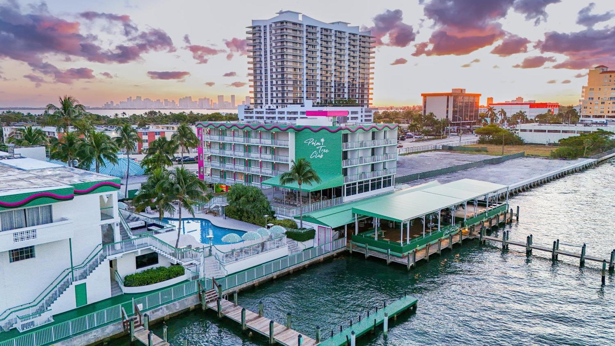 Palm Tree Club Miami Hotel North Bay Village Екстериор снимка