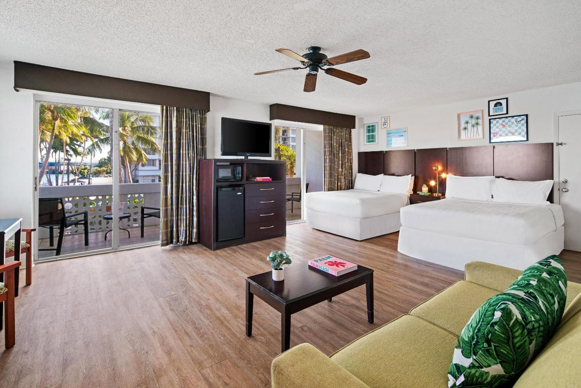 Palm Tree Club Miami Hotel North Bay Village Екстериор снимка