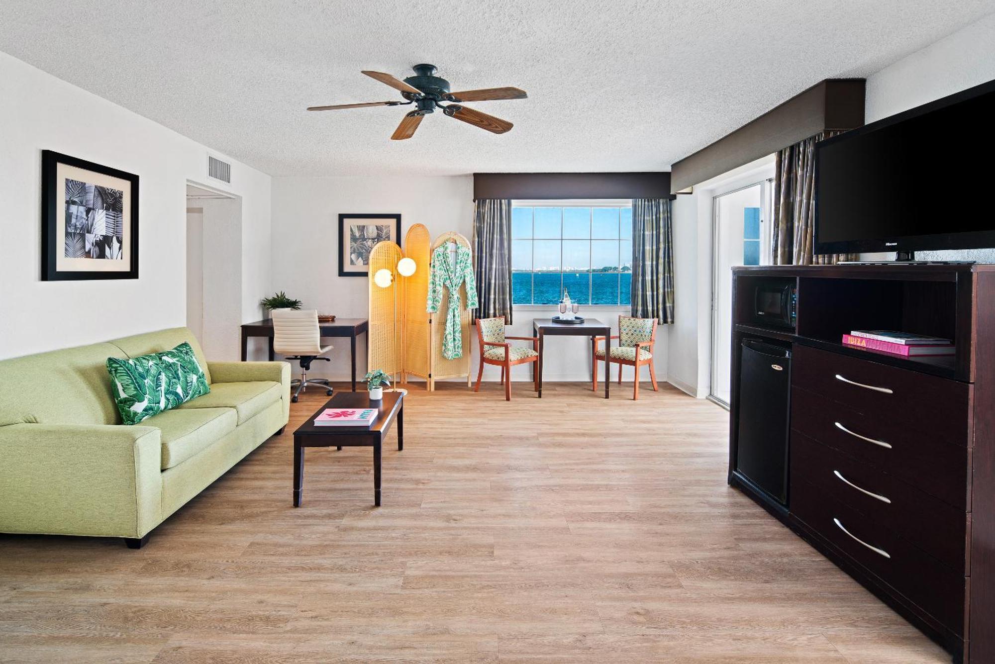 Palm Tree Club Miami Hotel North Bay Village Екстериор снимка