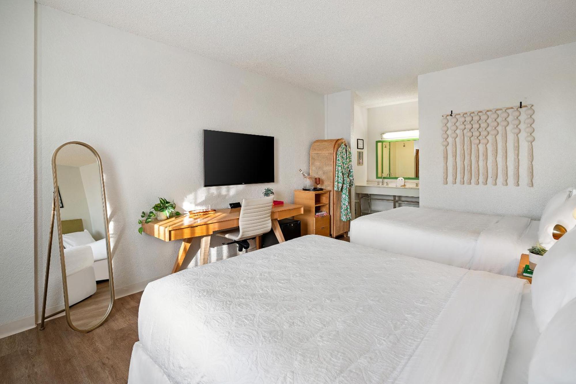 Palm Tree Club Miami Hotel North Bay Village Екстериор снимка