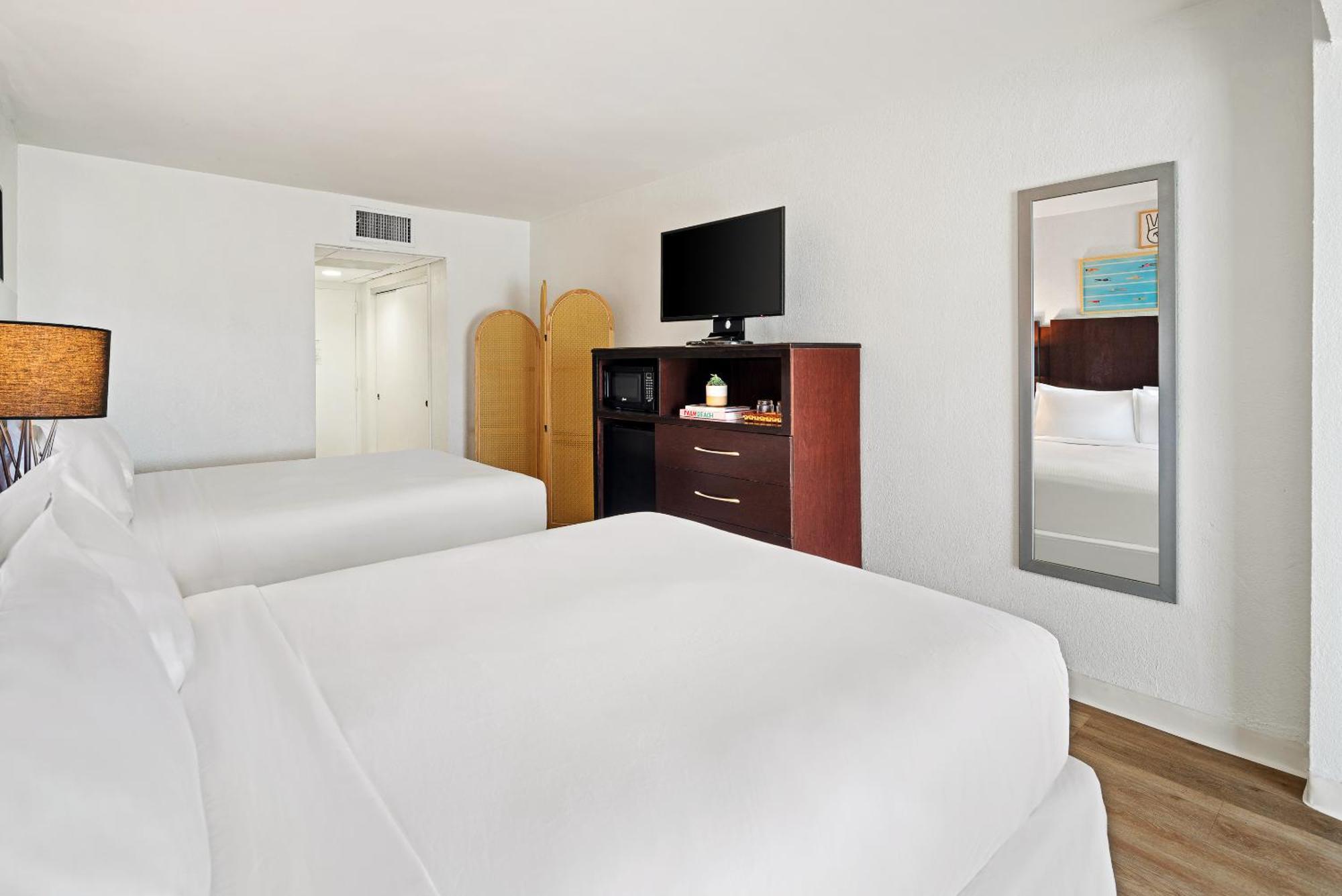 Palm Tree Club Miami Hotel North Bay Village Екстериор снимка