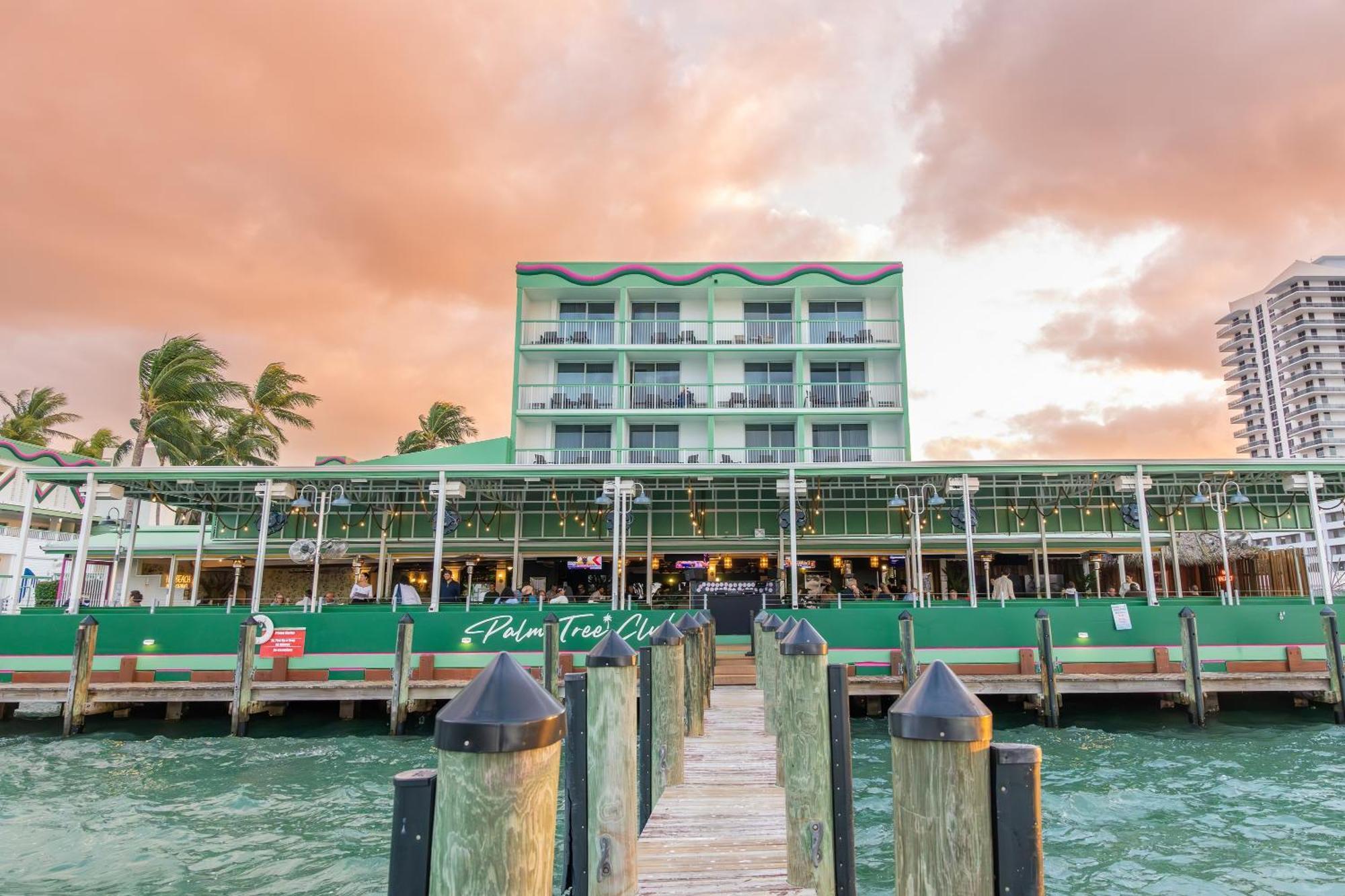 Palm Tree Club Miami Hotel North Bay Village Екстериор снимка