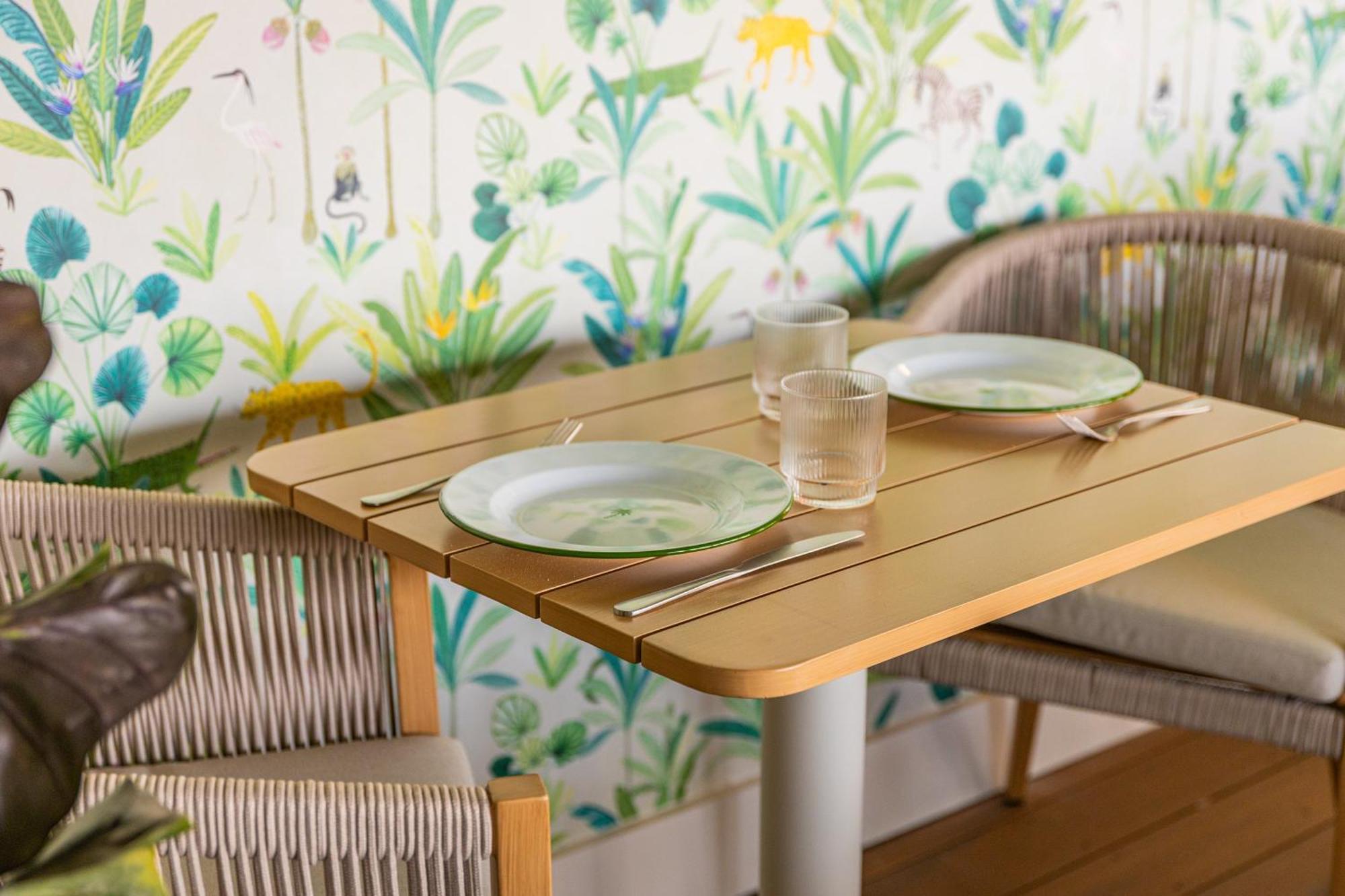 Palm Tree Club Miami Hotel North Bay Village Екстериор снимка