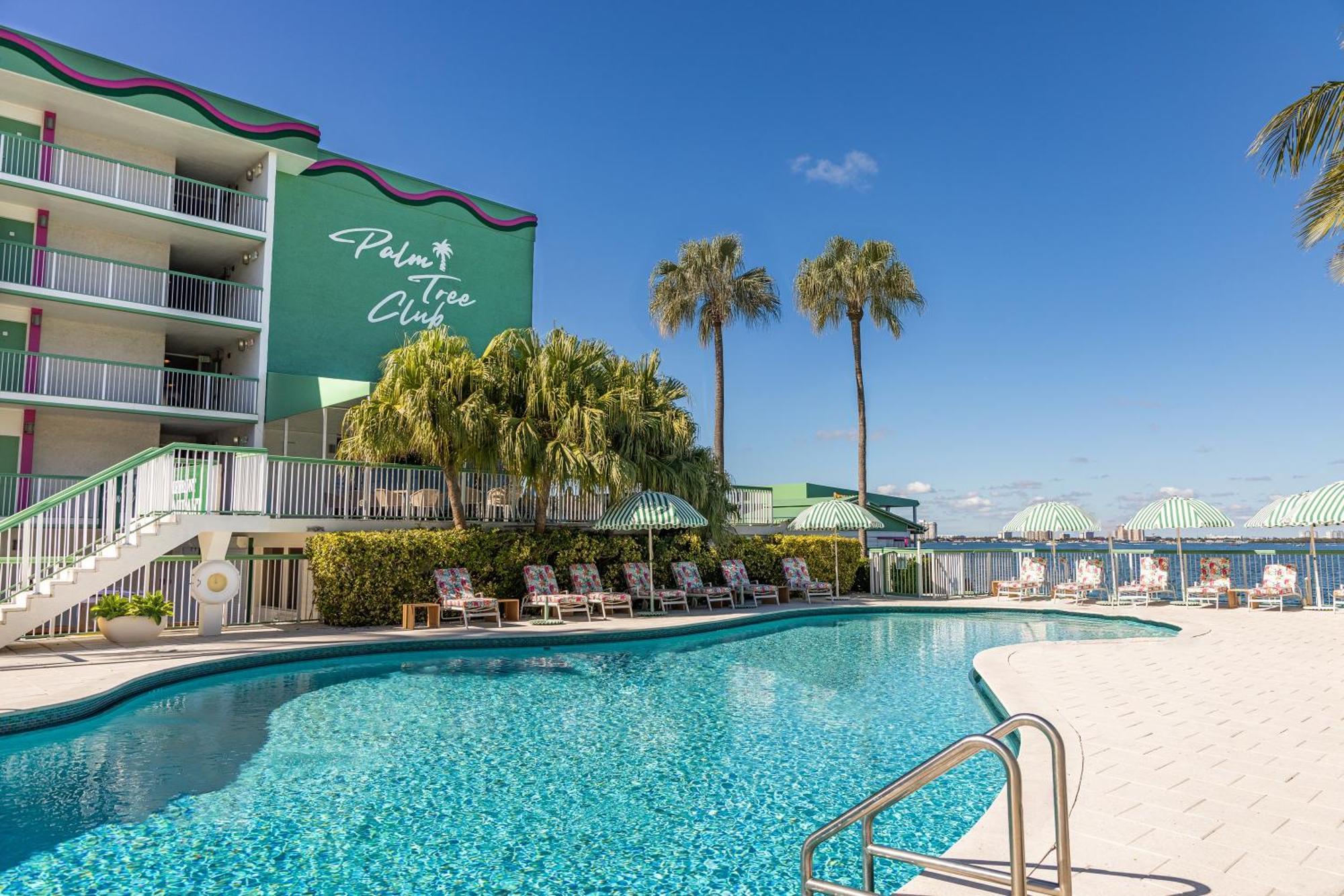 Palm Tree Club Miami Hotel North Bay Village Екстериор снимка